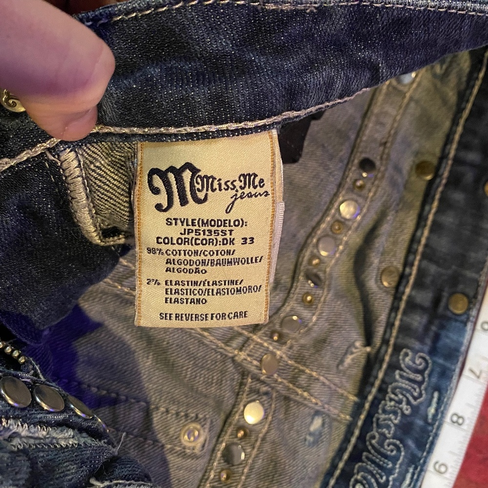 Miss Me Jeans - Picture 6 of 9